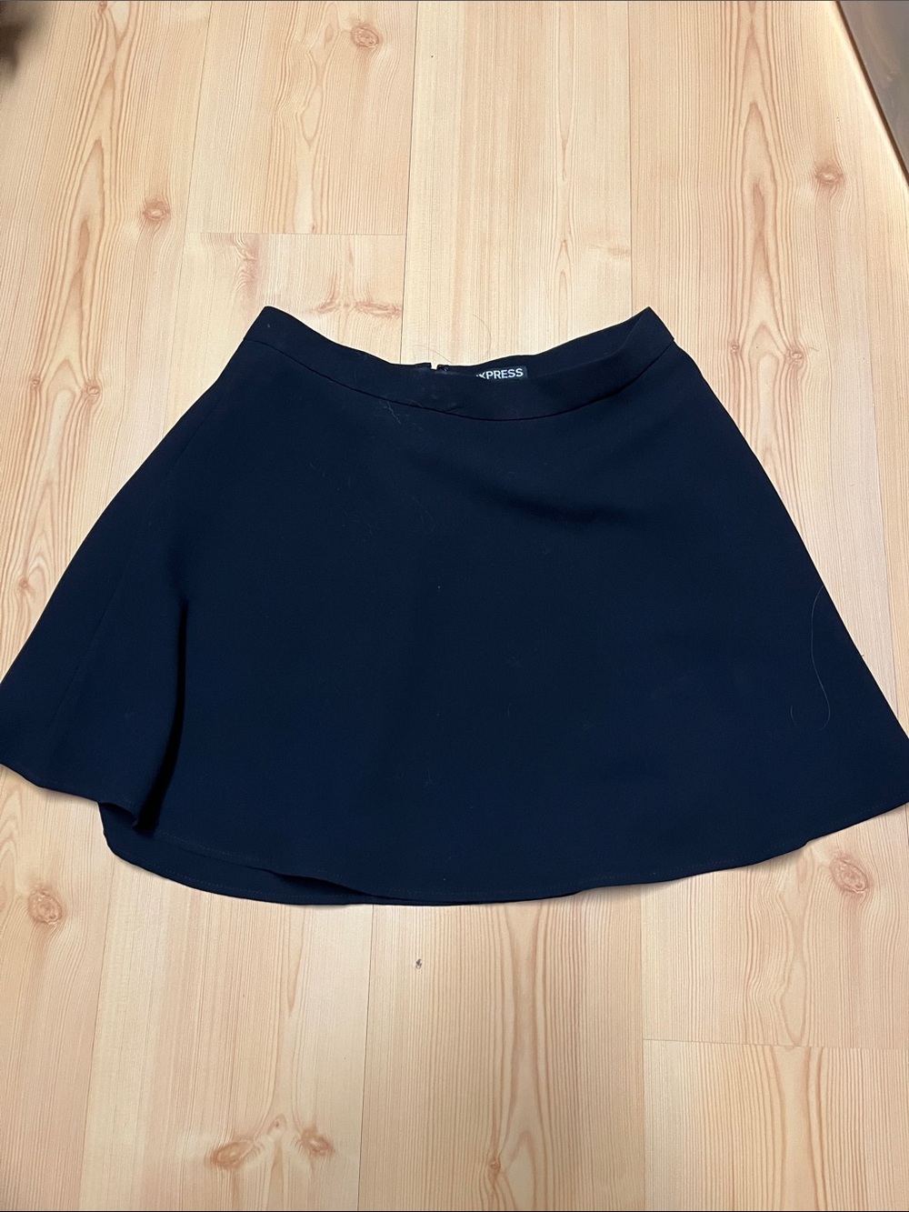 Express skirt